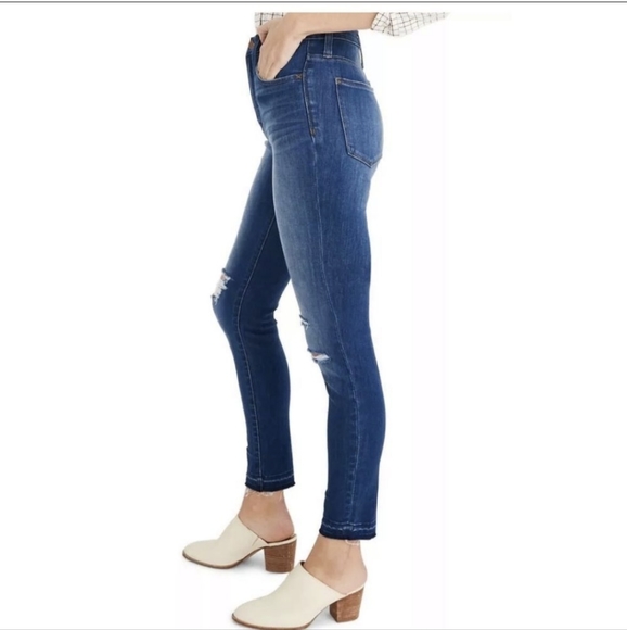 COPY - Madewell Distressed 10" High Waist raw hem Skinny Jeans K9923 - Blue Was… - Picture 2 of 9